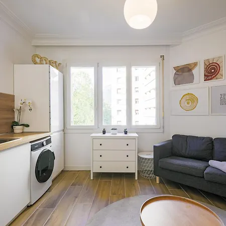 Climatisation 2p Renove 2 Personnes Tres * グルノーブル